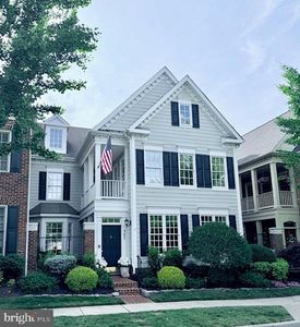 507 Rosebush Ln