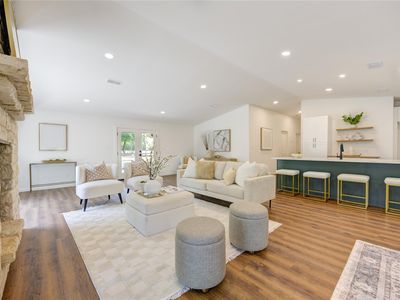 3314 Meier Rd S