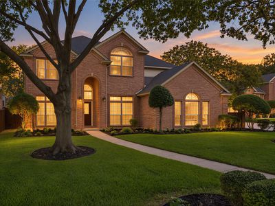 2221 Hidden Woods Ct