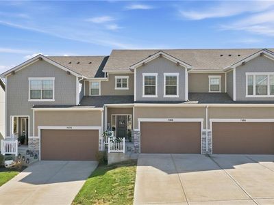 7369 Griffey St