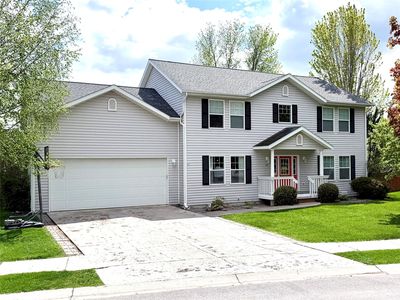 14 Velva Dr