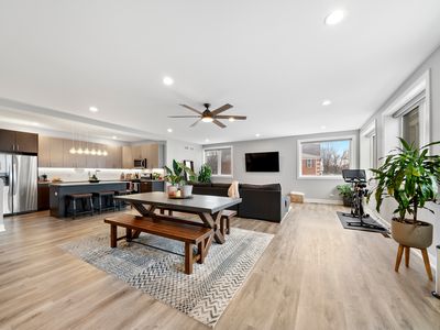 2304 W Jackson Blvd UNIT 1E