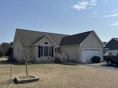 Property at 2291 Yardarm Dr, Greenbackville, VA