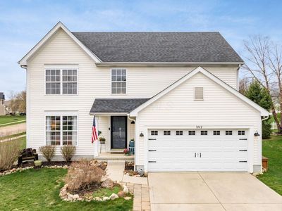 1042 Willow Creek Dr