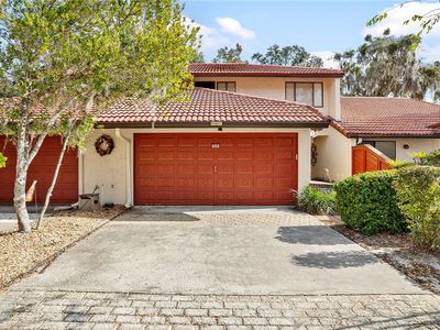 Property at 402 Clusterwood Dr, Yalaha, FL