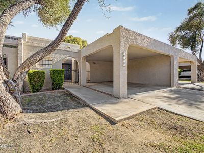 1121 E COCHISE Drive