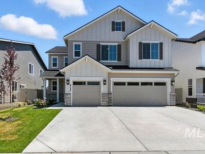 6135 N Senita Hills Ave