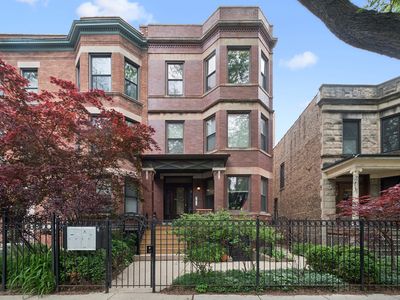 1416 W Carmen Ave APT G