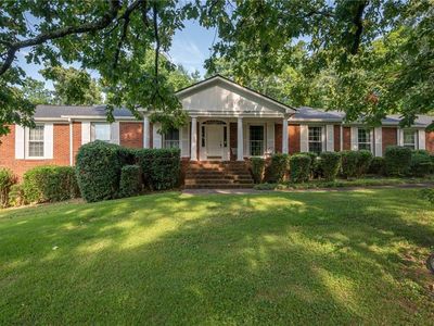 Property at 206 Sherwood Dr, Calhoun, GA
