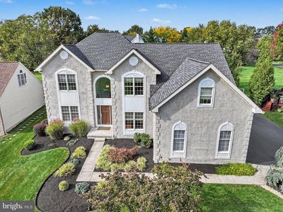 302 Centennial Dr