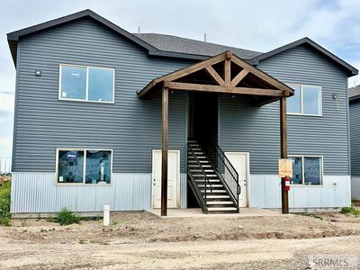 6 Pioneer Rd