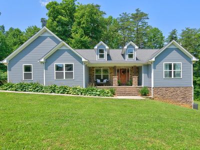 126 Christie Cir