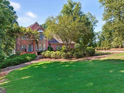 105 Monroe Dr