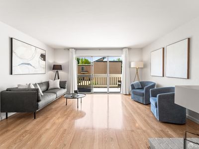 3433 Norton Way APT 6