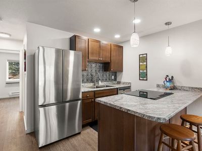 300 W 32nd Street #102