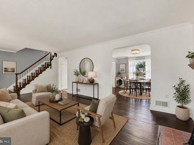 3655 Forest Garden Ave