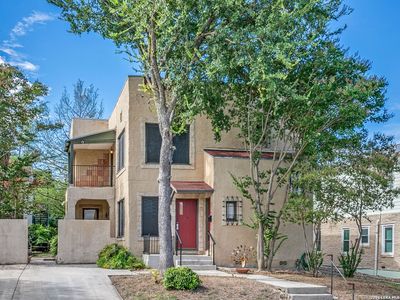 526 Pershing Avenue