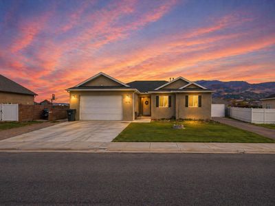 3476 N Covered Wagon Dr