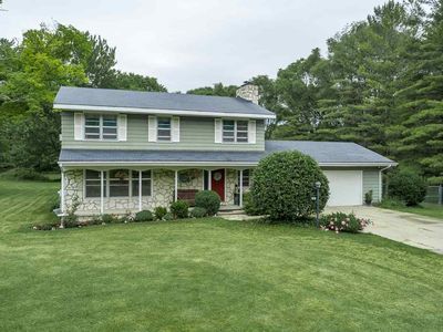 1975 E Country Creek Rd