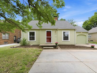 151 N Edgemoor Dr
