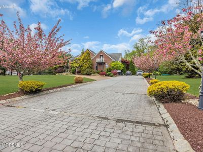 176 Oakland Mills Road