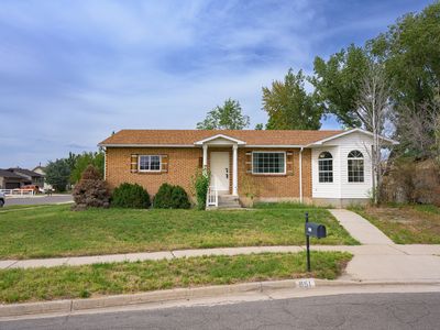 951 E South Fork Cir