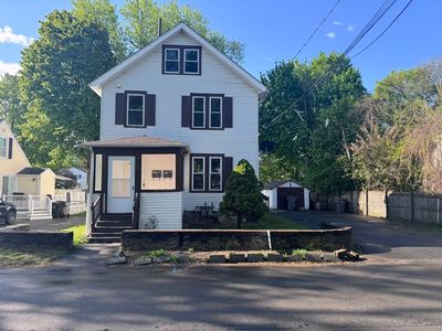 20 Buckminster St