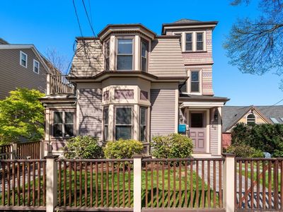 60 Sheridan St #3