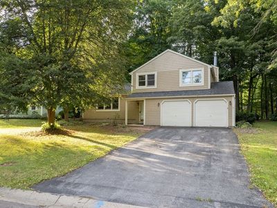 3438 Stanford Dr
