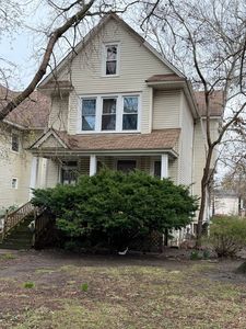 9911 S Prospect Ave
