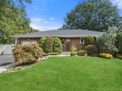 15 Elmwood Lane