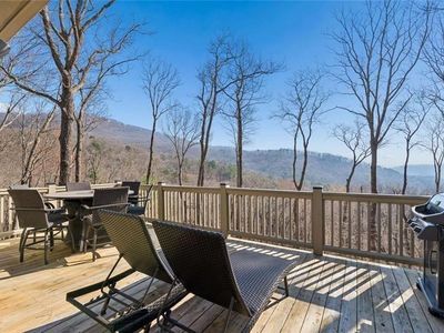 1458 Valley View Dr