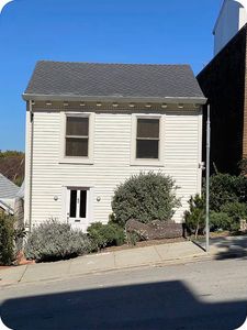 380 Cumberland St