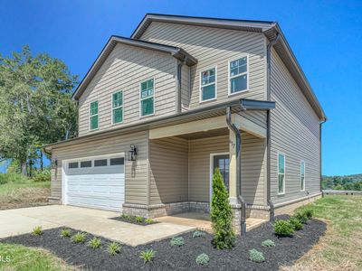 617 E Main St