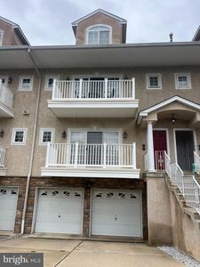 290 Byberry Rd Unit 8
