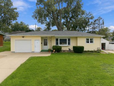 1156 Lindner Dr