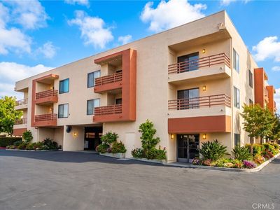 6815 Remmet Ave Unit 219