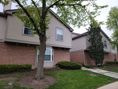 1744 Eastwood Ct APT 1