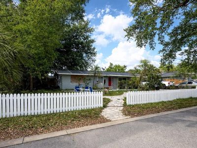 1525 7th Avenue Dr E