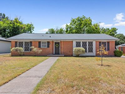 1212 Guthrie Dr