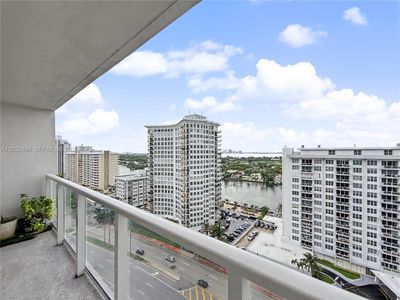 5701 Collins Ave APT 1711