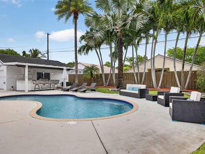 Property at 18211 SW 95th Ct, Palmetto Bay, FL