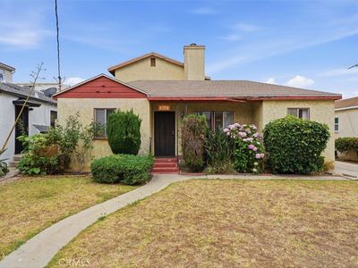 3755 S Bentley Ave