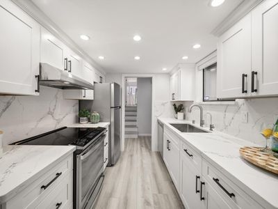 861 Cherry Creek Cir