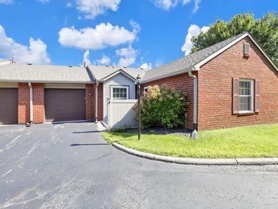 1164 Waterbury Ct