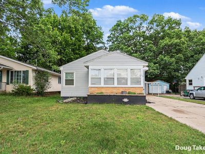 143 Nancy St SE