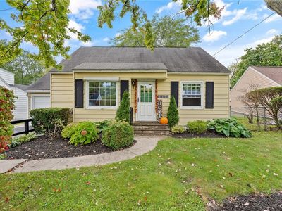 117 Russell Ave