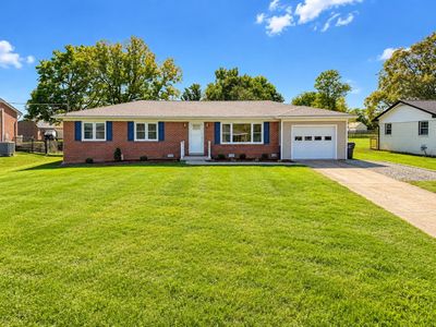 82 Hillside Dr