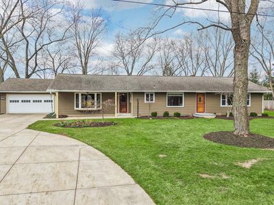 1433 North Golden Lake ROAD