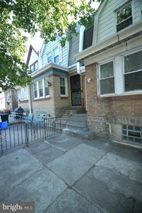 4120 Robbins St